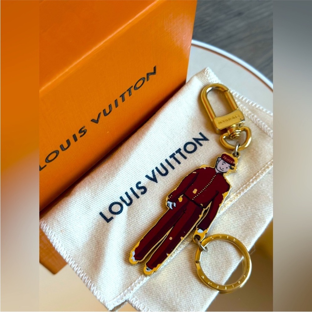 Louis Vuitton very rare Le Groom bag charm key ring
